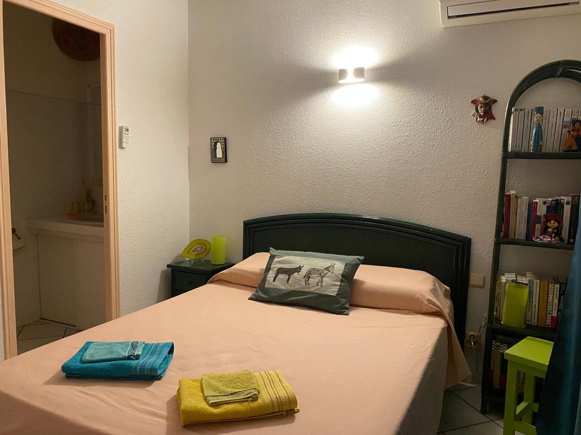 Chambres Table D'Hotes Carpe Diem Villeneuve-la-Riviere Bagian luar foto
